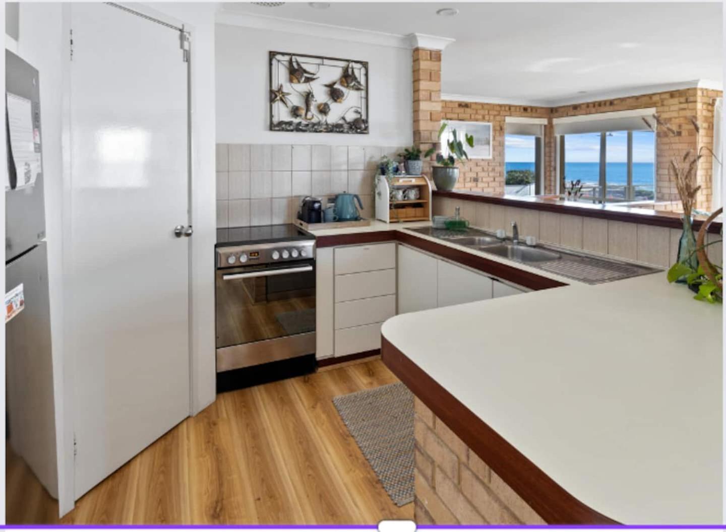 Pet-Friendly Beachfront Family Getaway With Views Villa Mandurah Exterior photo